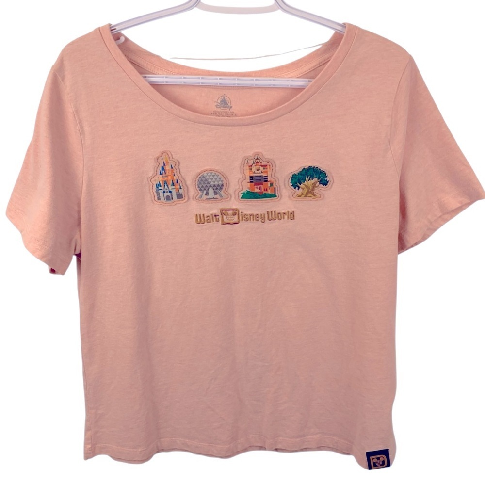 2024 Walt Disney World 4 Parks Icons T-Shirt Hollywood Epcot Magic Kingdom sz L - Picture 2 of 9